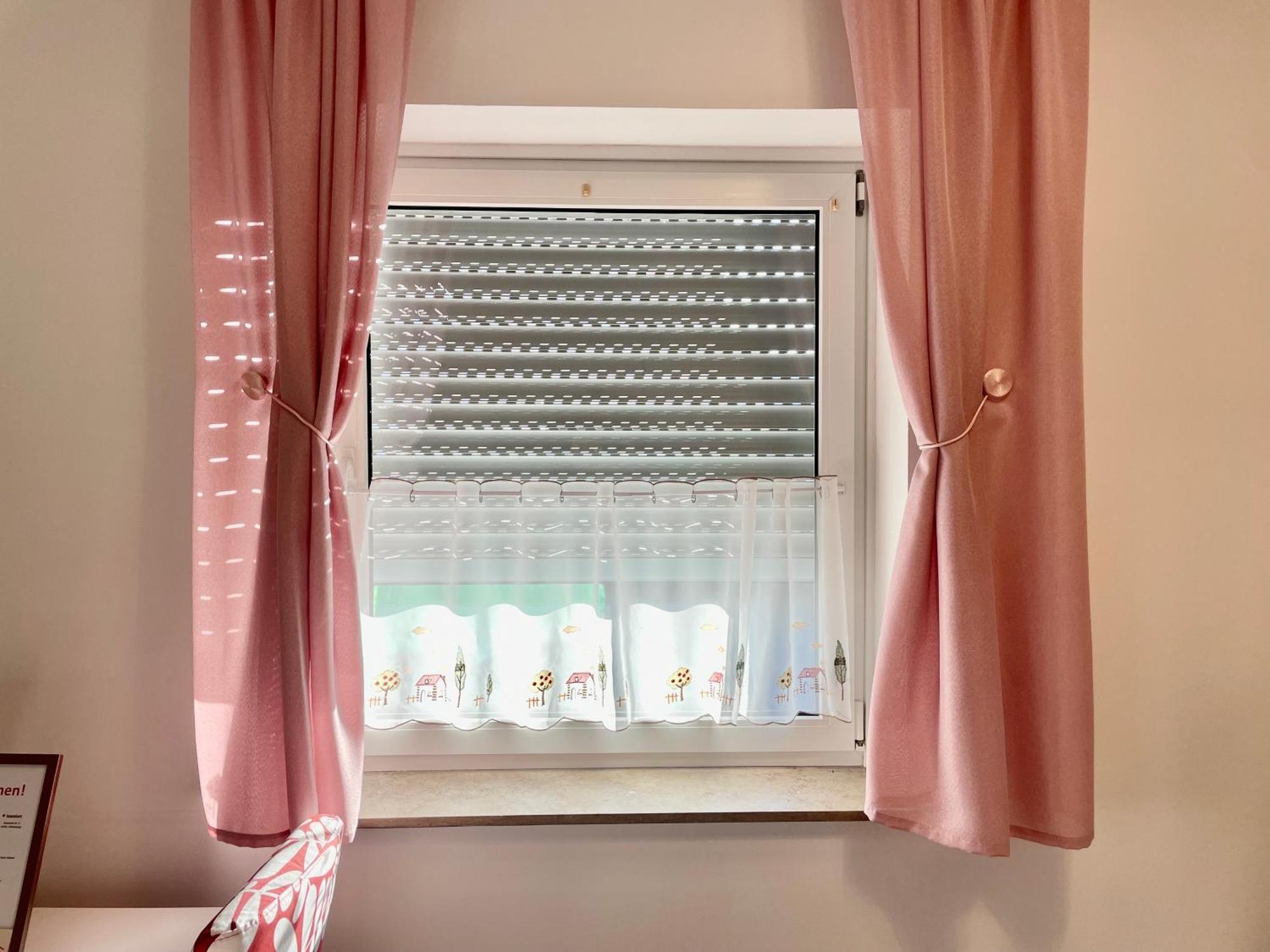 Casa Giulia 2 Zimmer Nahe Giessen, Kueche, Bad, Wlan, Parkplatz Krofdorf-Gleiberg Exteriér fotografie