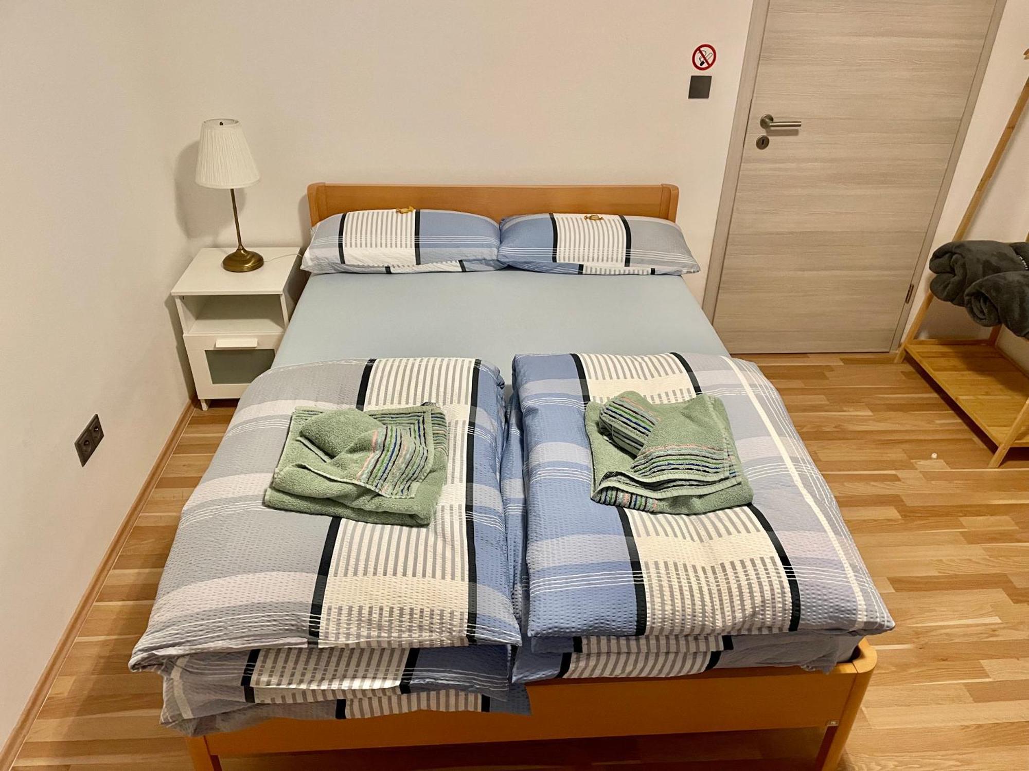 Casa Giulia 2 Zimmer Nahe Giessen, Kueche, Bad, Wlan, Parkplatz Krofdorf-Gleiberg Exteriér fotografie